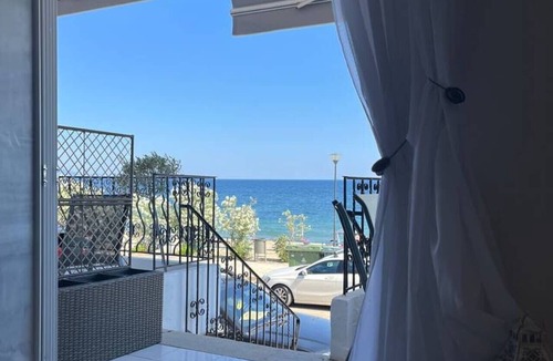 Kalyves Polygyrou Apartment | Kalyves Seafront Apartment - Halkidiki