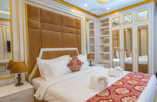 Stueng Saen Hotel | Kampong Thom Royal Hotel & Restaurant