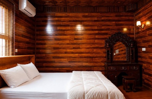 Kampot Hostel | Kampot Breeze Hostel