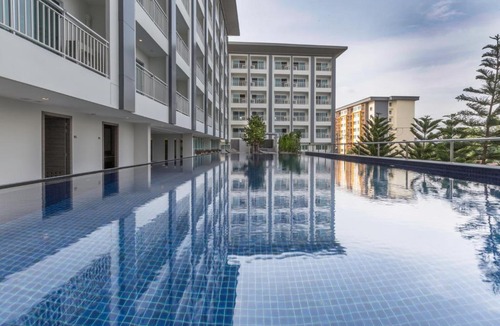 Chonburi Hotel | Kantary Hotel And Serviced Apartment, Amata, Bangpakong