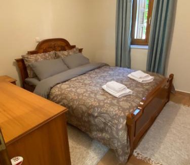 Karyes Apartment | Karyatida
