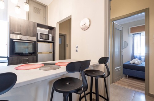 Pasalimani Apartment | Kastella Waves: Chic 2-Bedroom Getaway