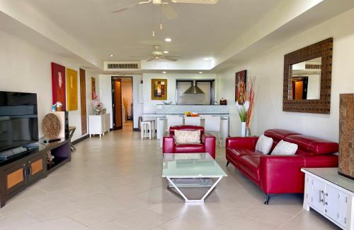 Karon Apartment | Kata Seaview Escape - 1BR Luxury Apartment 90sqm