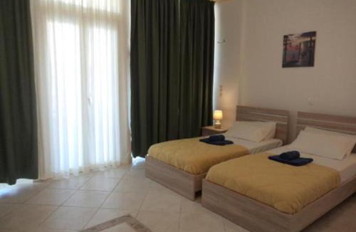 Porto Koukla Apartment | katerina apartments near the sea 2