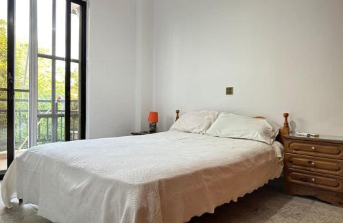 Killini House | Kato Panayia Cafe Retreat