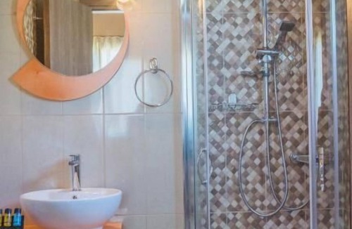 Terpsithea Hotel | Kedros Chalet