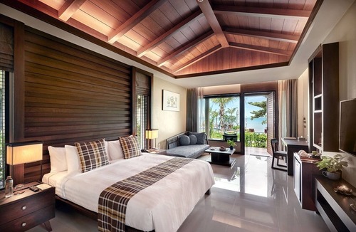 Khanom Hotel | Khanom Beach Resort & Spa