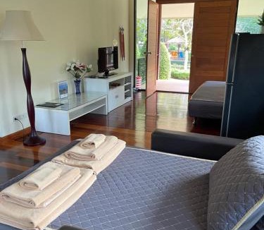 Nong Nam Daeng Cabin | Khaokhab Lodge