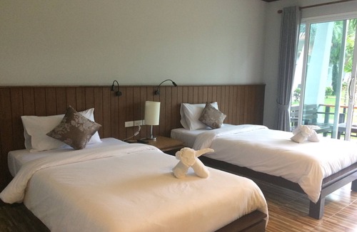 Khuekkhak Hotel | Khaolak Mountain View