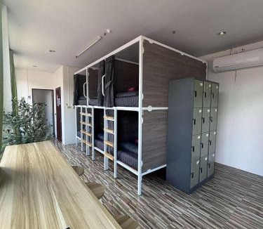 Khlong Sok Bed & Breakfast | khaosok Center Guesthouse