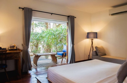 Kampot Hotel | Khla Lodge Double Room - with garden view