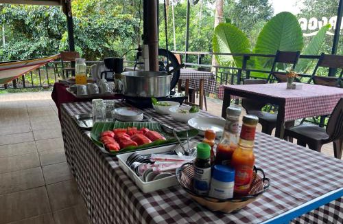 Phanom Other | Khlong sok camp