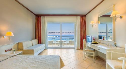 Psalidi Hotel | Kipriotis Aqualand Hotel by Anayia All Inclusive Resorts