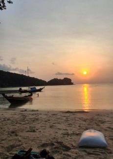 Ko Phaluai Cabin | Koh Phaluay Goodview & Bar