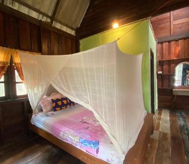 Nuea Khlong Hotel | Koh Phu Valley