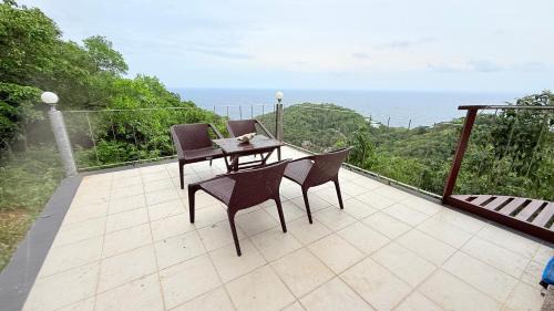 Koh Tao Apartment | Koh Tao Studios Ocean Moon view