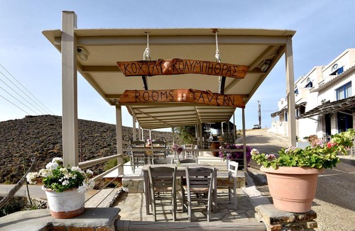 Tinos Hotel | Kohili Kolibithra in Tinos