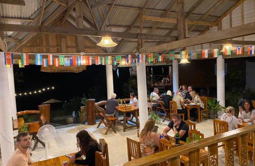 Nuea Khlong House | Kohjum Relax Beach