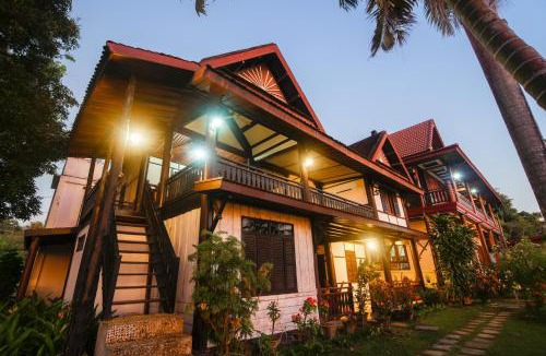 Muang Khong House | Kongmany Colonial House
