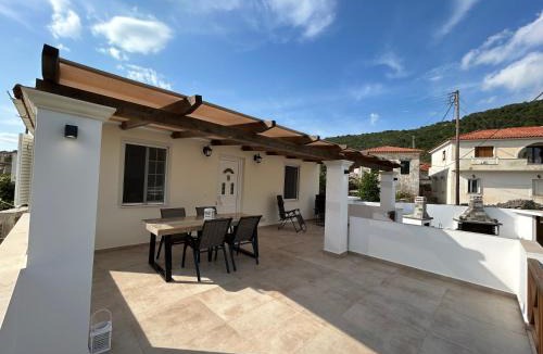 Maries Villa | Kouzoulis House