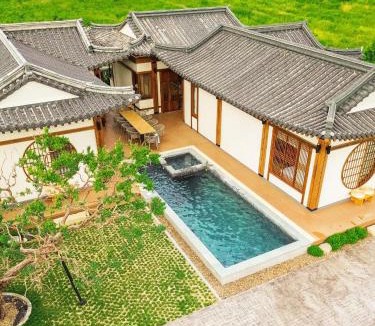 Nong Sarai Villa | Krajokkaew Inyeon Khao Yai