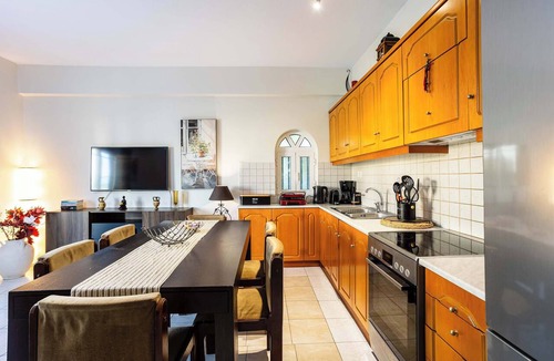 Kiparissia House | Kyparissia Modern Home, Serene Views - Calm Vibes