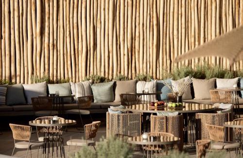 Loutra Hotel | Kythnos Bay Hotel