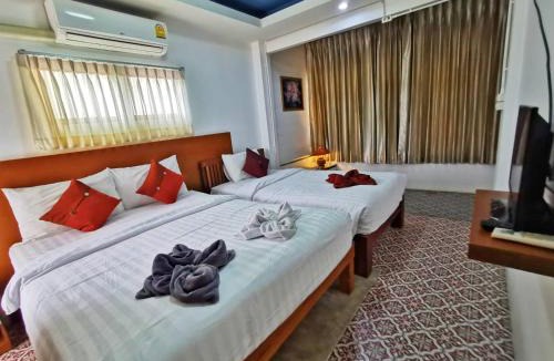 Wua Lai Hotel | L'NER chiang mai