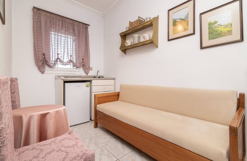 Agrilia House | La Casa Di Nina 4 Bedroom house with Private Pool