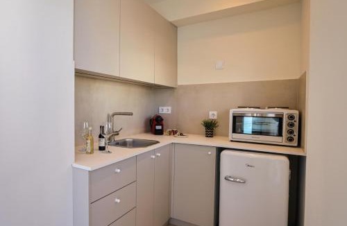 Vrahati Apartment | La Mer Bleue Boutique Suite