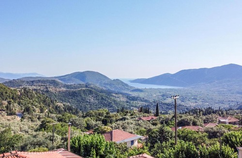 Vournikas House | La Olga Apartment Lefkada