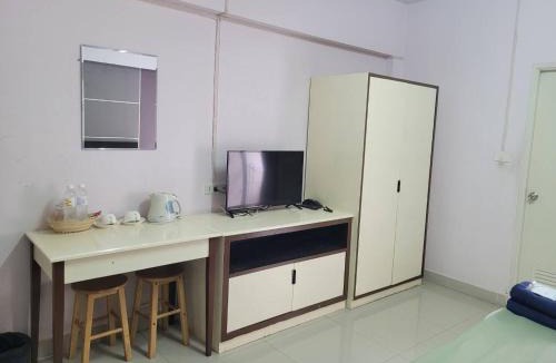 Bangkok Apartment | Ladapan Mansion