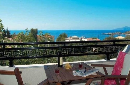 Stoupa Condo | Lakonia Studio 1 walk to the long sweeping main sandy beach
