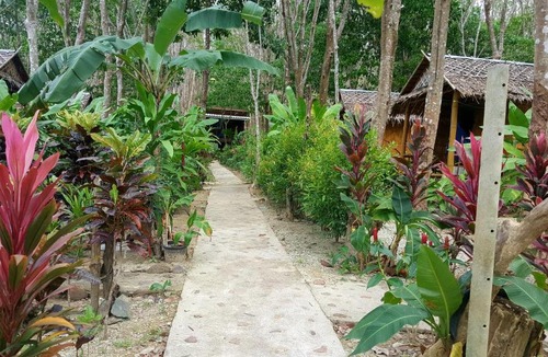 Ko Lanta Cabin | Lanta Maikeaw Bungalow