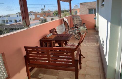 Xylofagou Apartment | Larnaca Xylophagou 2-bedroom apartment with a shaded terrace