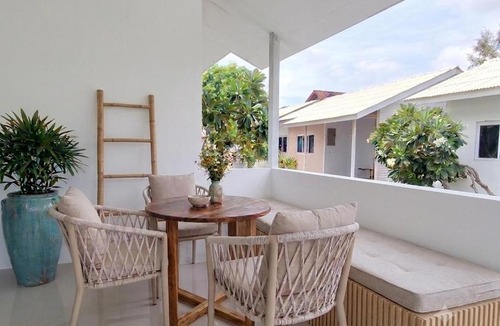 Bophut Hills Ski Chalet | Lavoe Villas Samui
