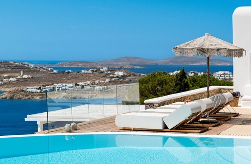 Paraga Villa | Lazaros - hyper luxury villa - Eight Bedroom Villa - Sleeps 15