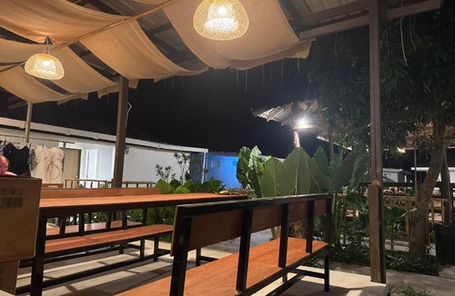 Ko Lanta Hostel | Lazy Garden Hostel