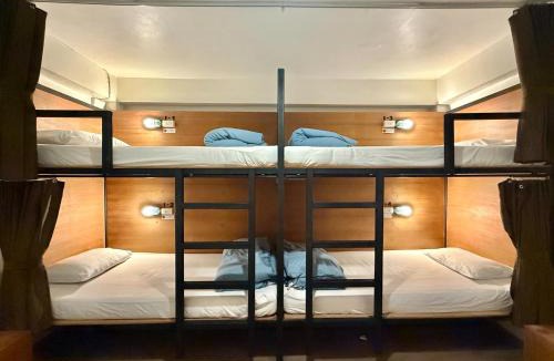 Wua Lai Hostel | Lazy Gibbon 2 Chiang Mai - Haiya