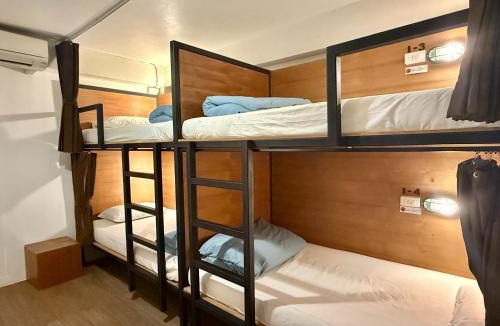Wua Lai Hostel | Lazy Gibbon 2 Chiang Mai - Haiya