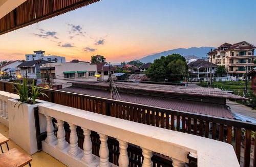 Wua Lai Hostel | Lazy Gibbon 2 Chiang Mai - Haiya