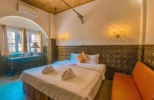 Daun Penh Hotel | Le Grand Palais Hotel