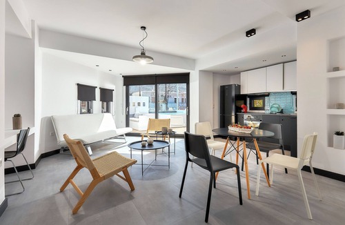 Malia House | Le MichELe luxury apartments - Adults Only