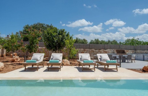 Kounoupidiana Apartment | Le Mont Blanc - with shared Pool