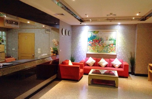 Bang Phong Phang Hostel | LEE PLACE HOTEL