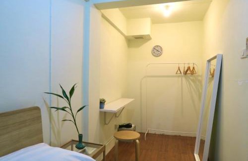 Silom House | Les Fleurs Bangkok Hostel