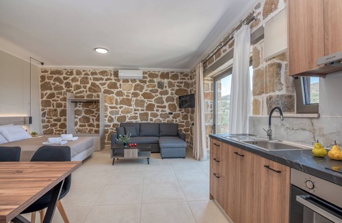 Limeniskos Apartment | Liastera Luxury Apartments & Studios II