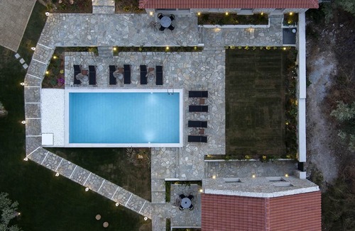 Sourpi Apartment | Lichnos Luxury Maisonette 3
