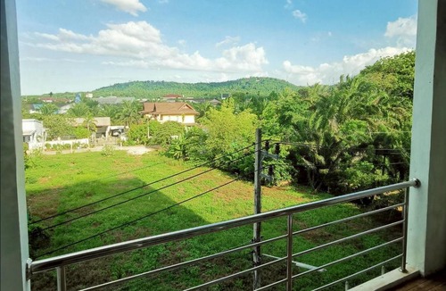 Makham Tia Apartment | Like Residence and 35 Apartment