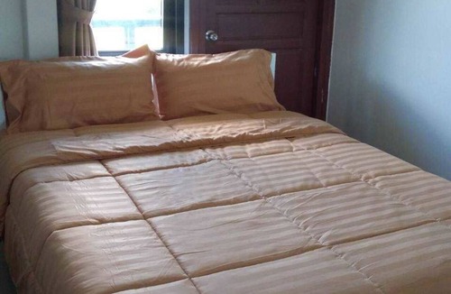 Khaem Son Hotel | Lilly Home